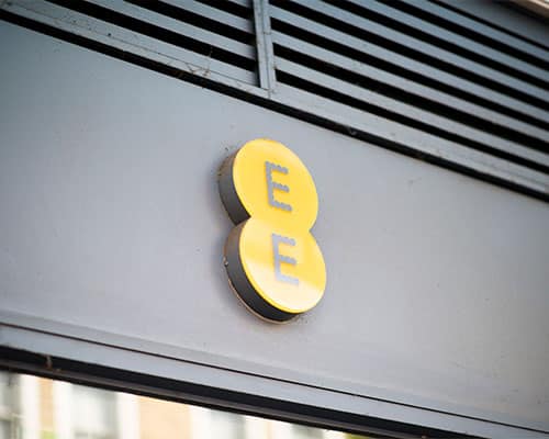 EE